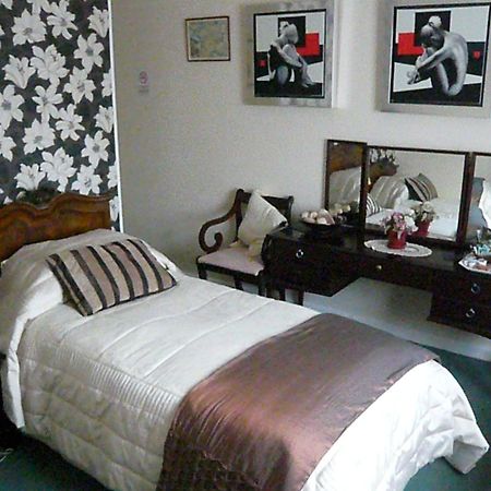 Meryan House Hotel Taunton Esterno foto